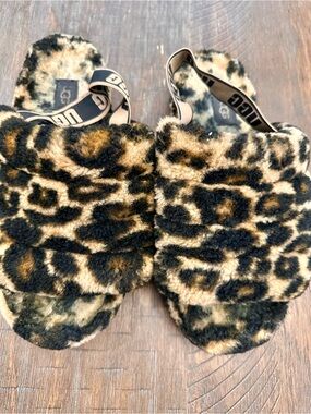UGG Leopard Faux-Fur Slide Sandals - Black/Brown/Cream